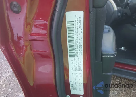 2016 Jeep Cherokee Latitude z USA, uszkodzony, nr VIN 1C4PJMCB6GW210786